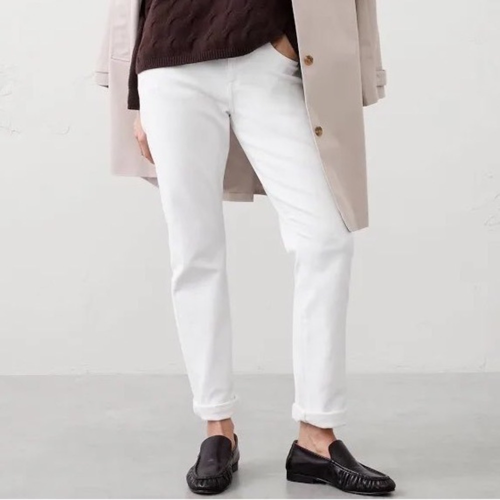 Gap‎ Factory Mid-Rise Straight Leg Girlfriend Jeans Optic White Denim Size 14